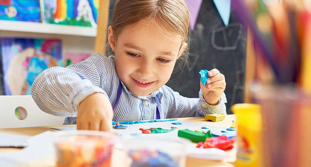 Montessori School Pros and Cons